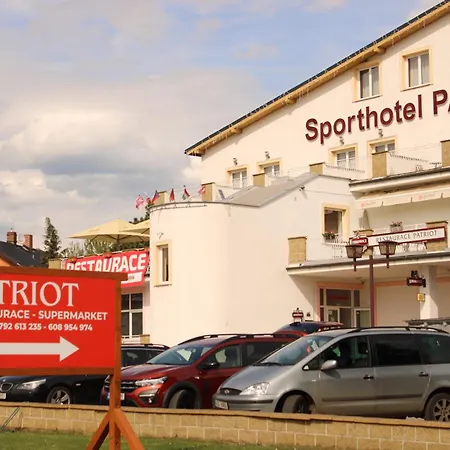 Patriot Hotel