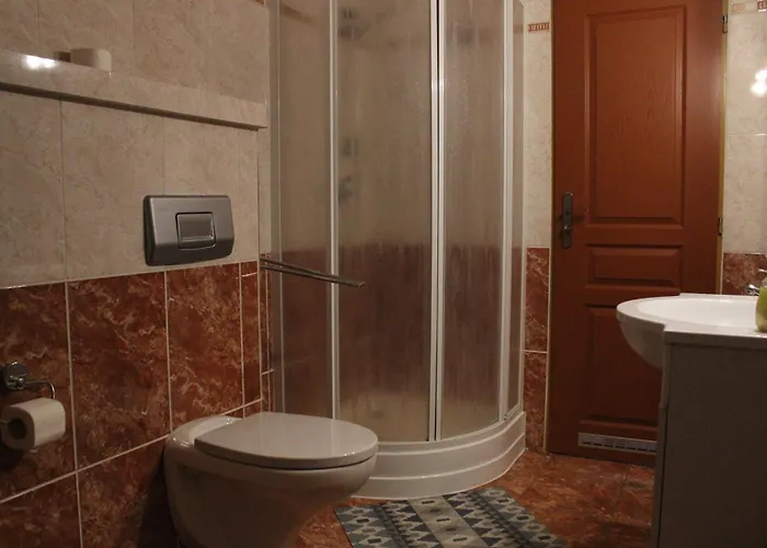 Patriot Hotel 4*