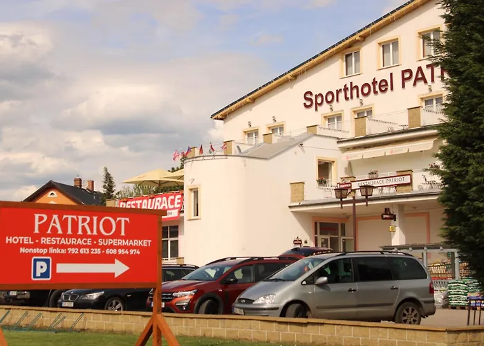 Patriot Hotel