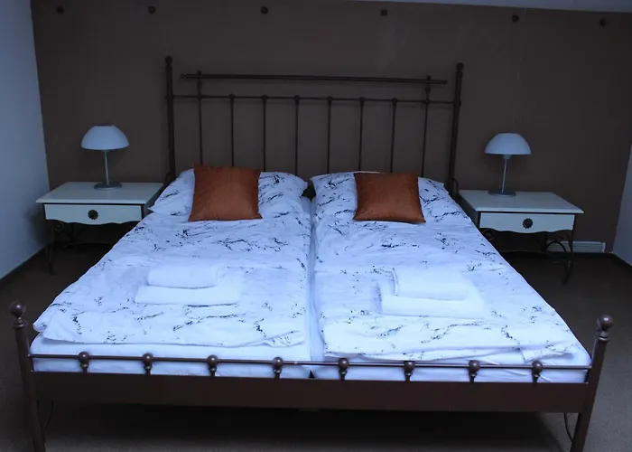 Hotel Patriot Úštěk